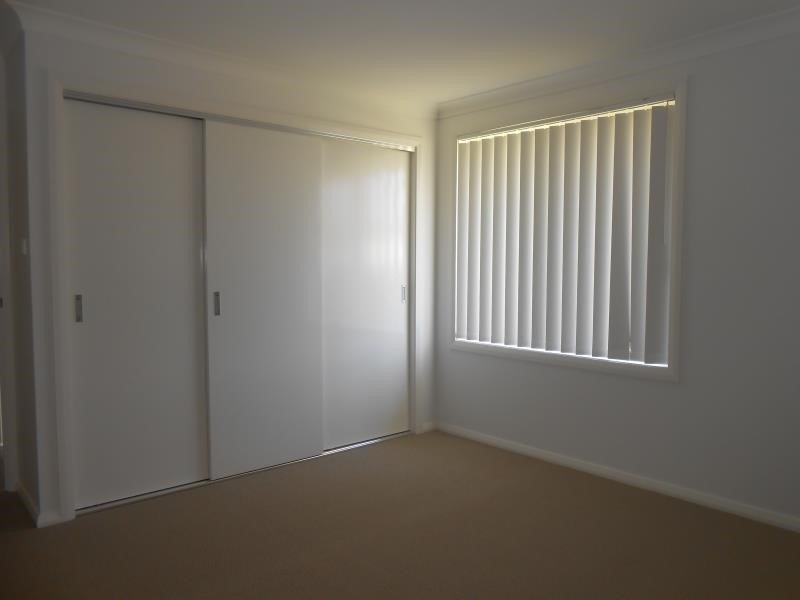 25 Faringdon Street NORTH TAMWORTH 6