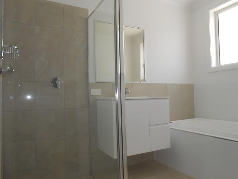 25 Faringdon Street TAMWORTH 7