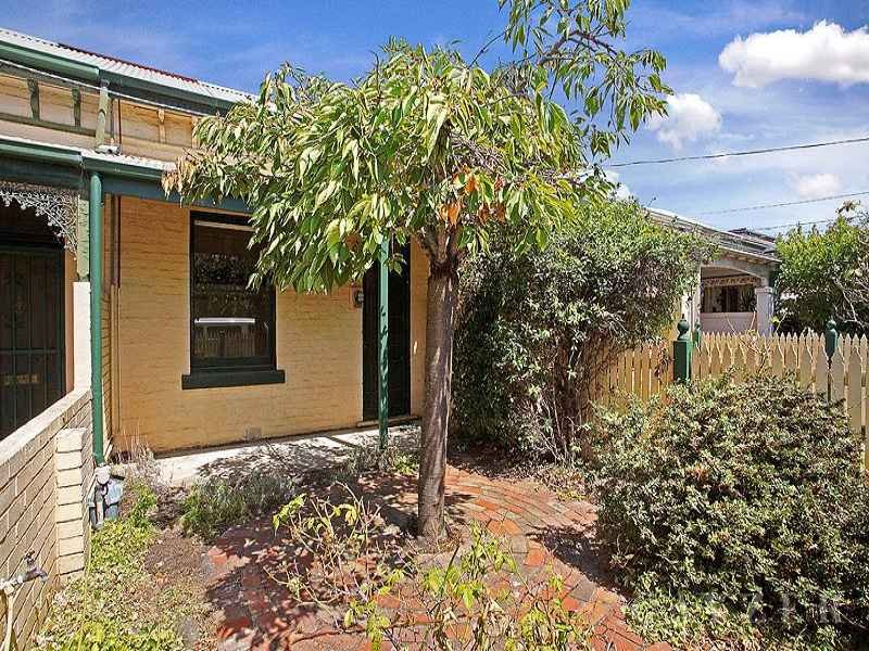 Gallery: 25 Finlay Street
