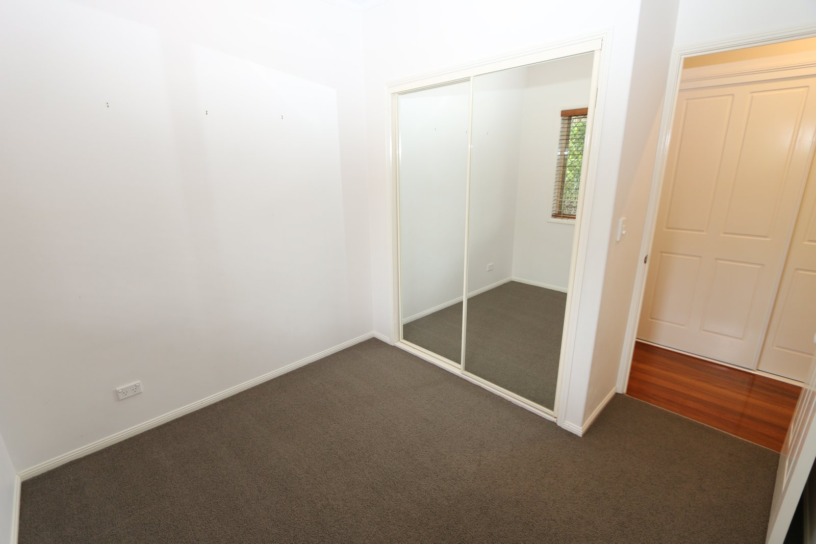 25 Forest Hills Court PARKWOOD 15