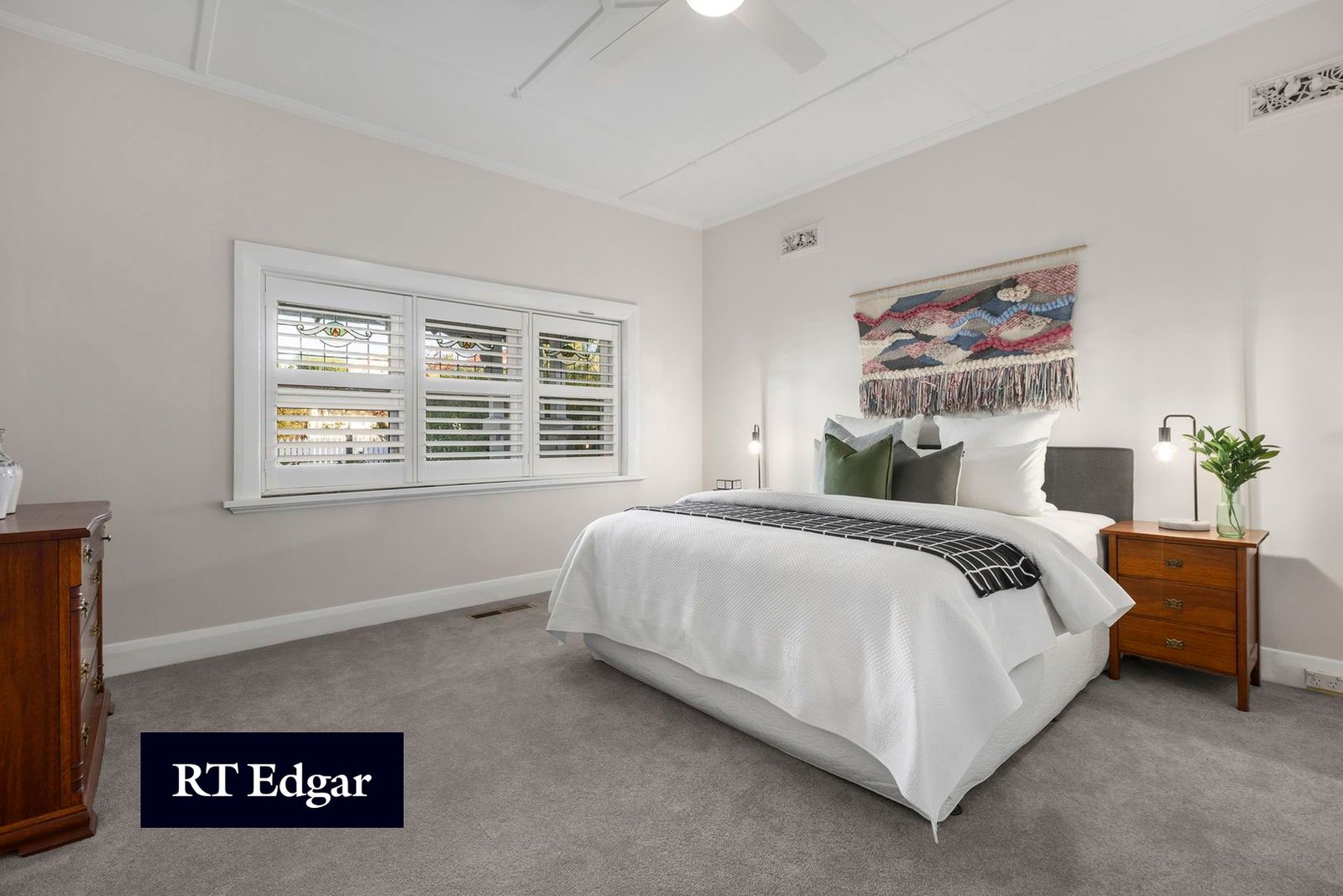Real Estate and Property in 25 Frederick Street, Caulfield South, VIC