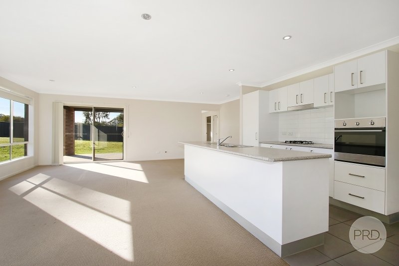 25 Gabrielle Court LAVINGTON 2