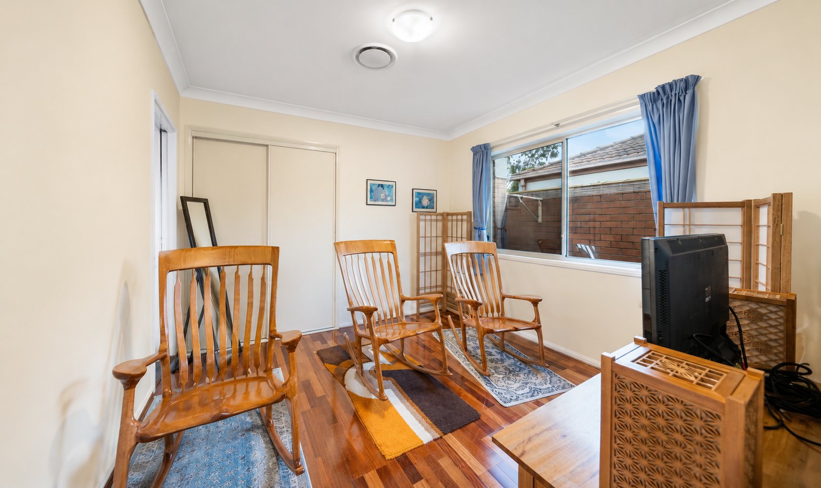 25 Gardendale Crescent BURLEIGH WATERS 11