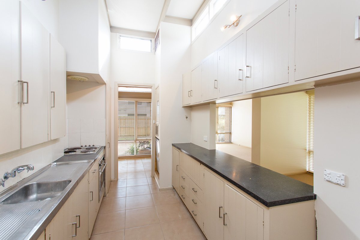 Gallery: 25 Gillies Street
