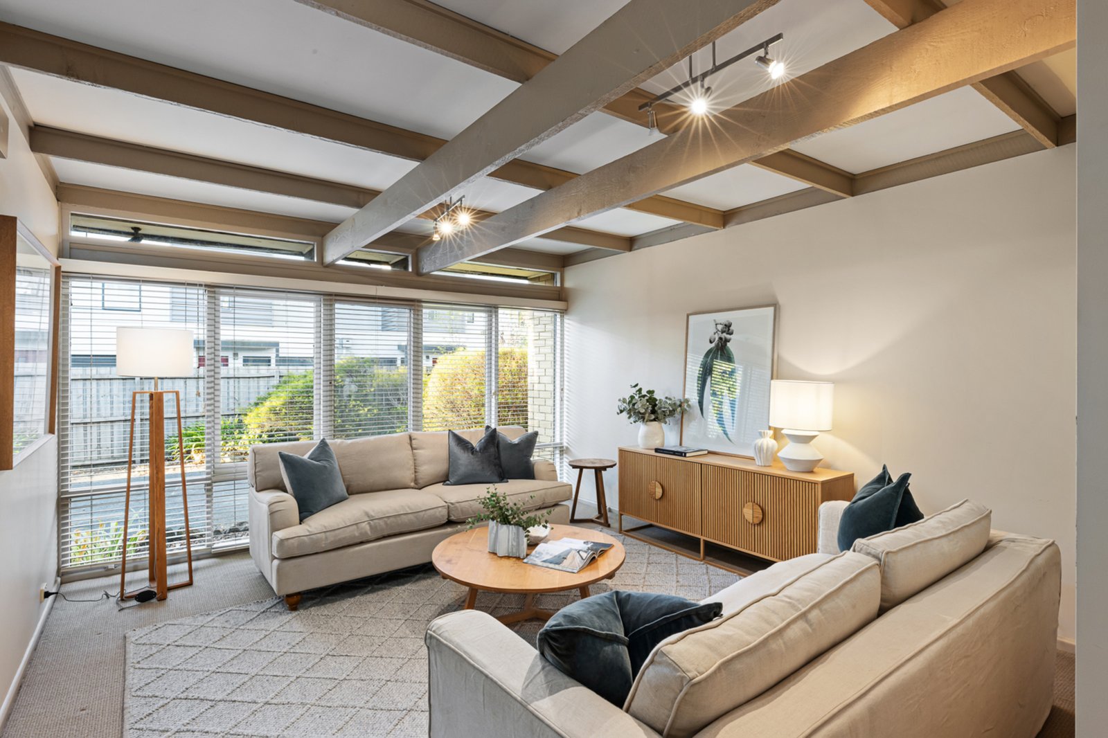 Gallery: 25 Gillies Street South