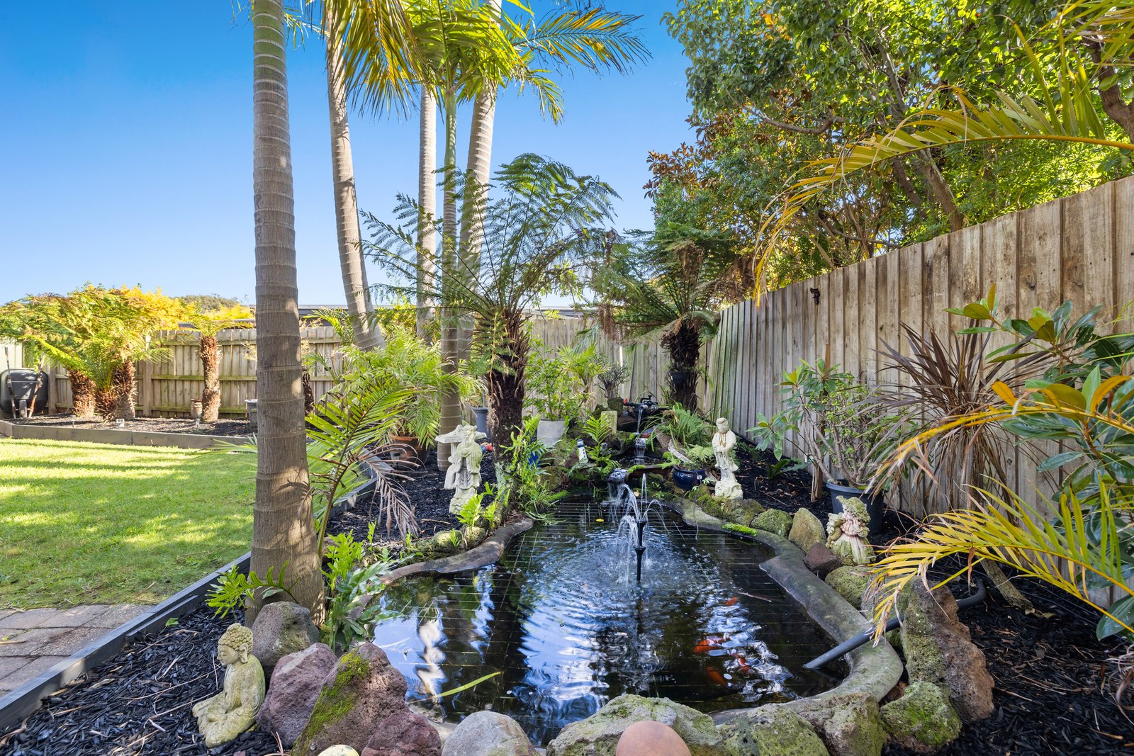 Gallery: 25 Glen Street