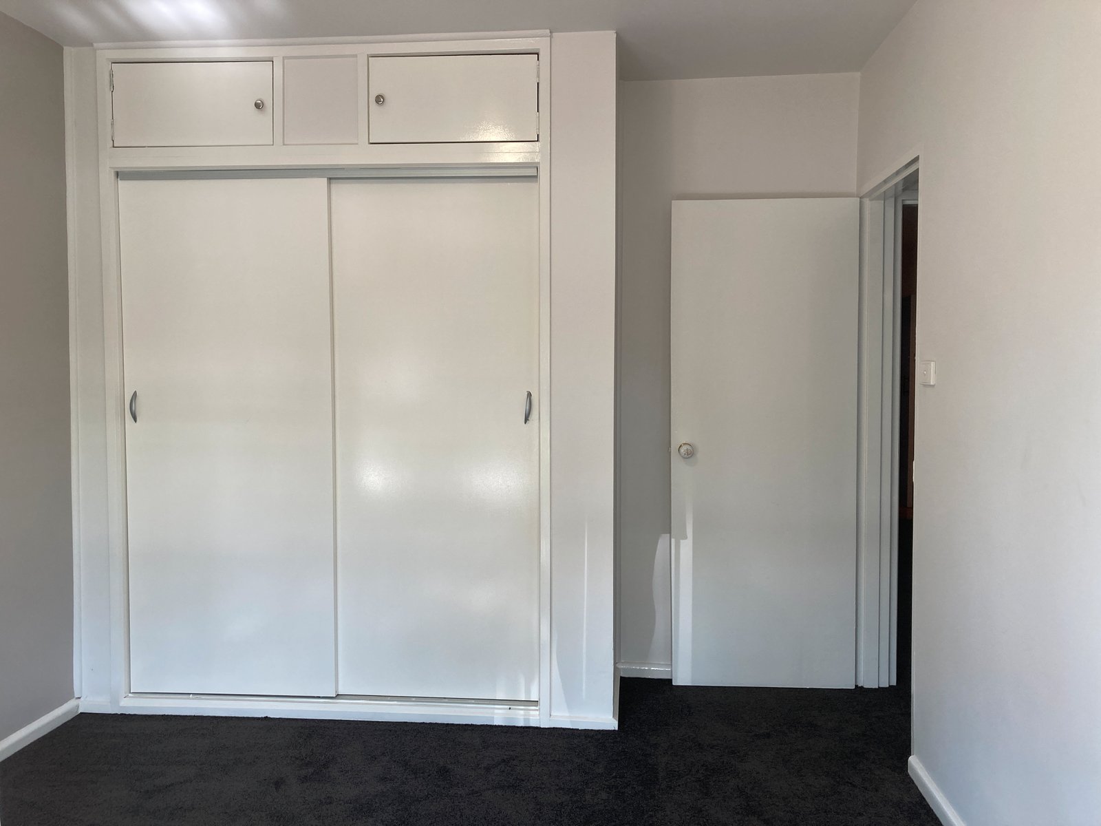 Real Estate and Property in 2/5 Gnarwyn Road, Carnegie, VIC