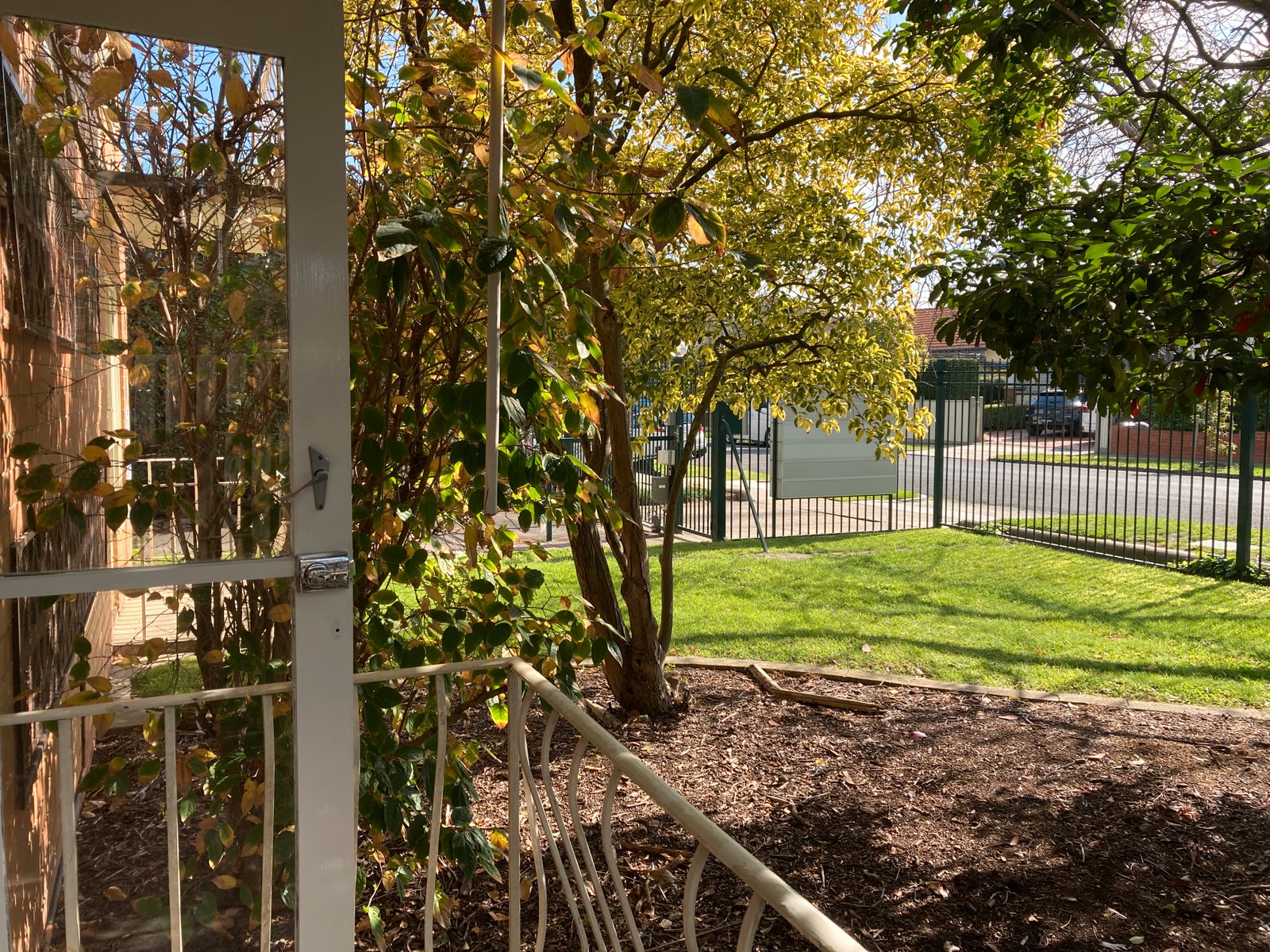 Real Estate and Property in 2/5 Gnarwyn Road, Carnegie, VIC