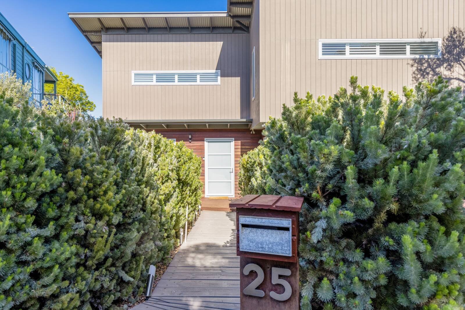 Real Estate and Property in 25 Golf Parade, Rye, VIC