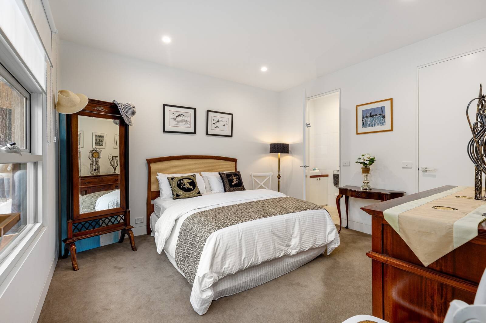 Real Estate and Property in 25 Golf Parade, Rye, VIC