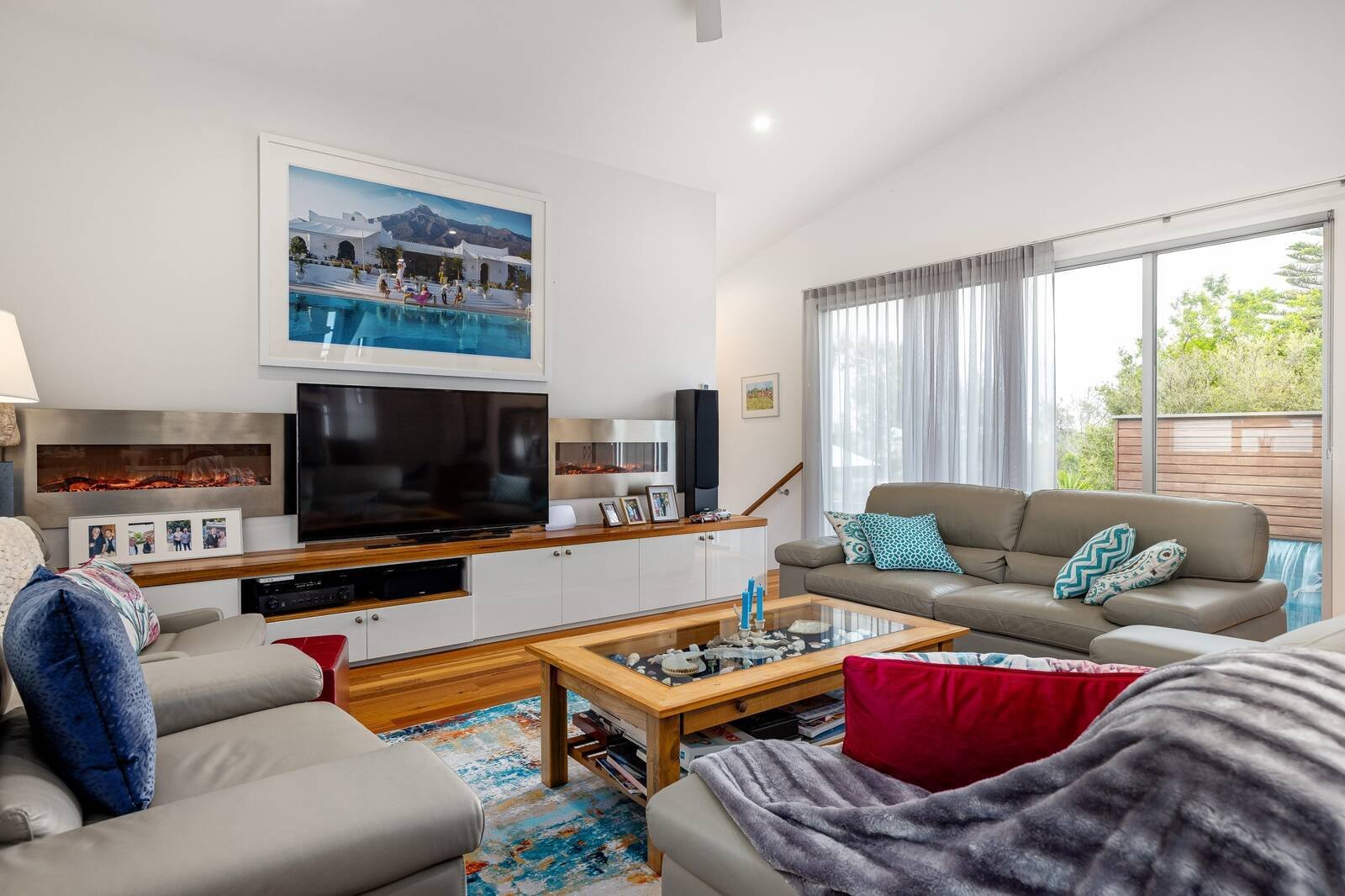 Real Estate and Property in 25 Golf Parade, Rye, VIC