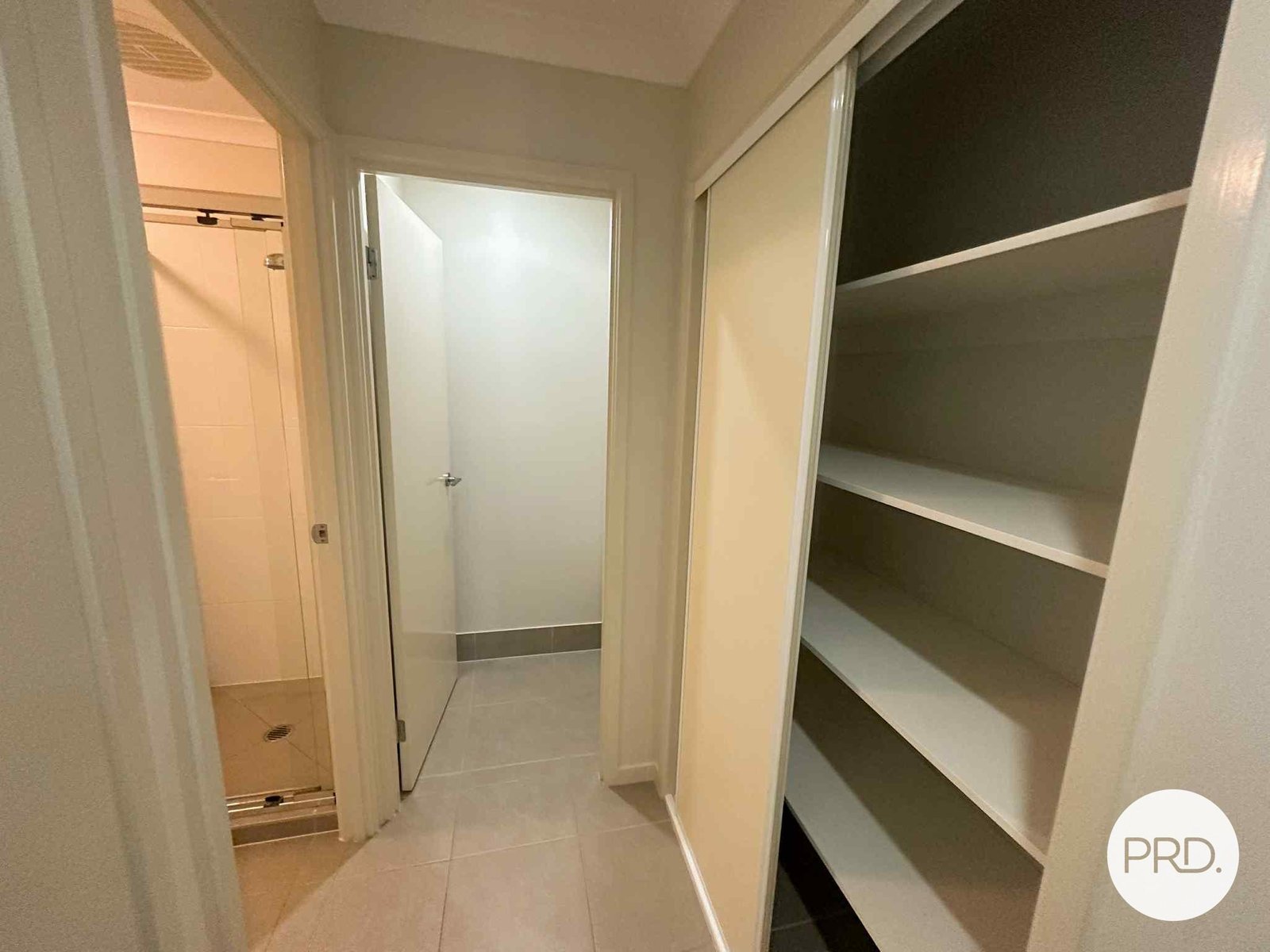 2/5 Goodnight Place NEW AUCKLAND 9