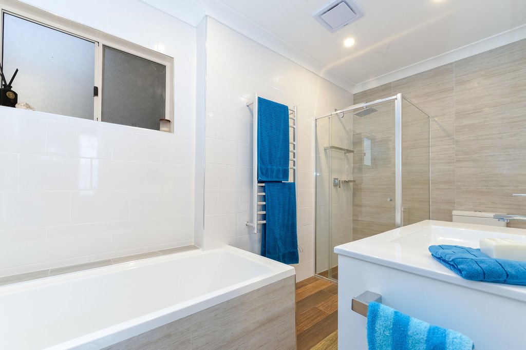 25 Graham Street UNANDERRA 3