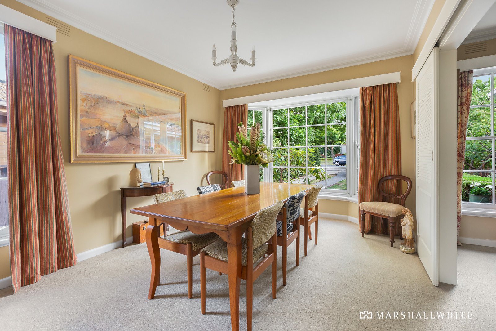 25 Grange Street, Mont Albert, VIC