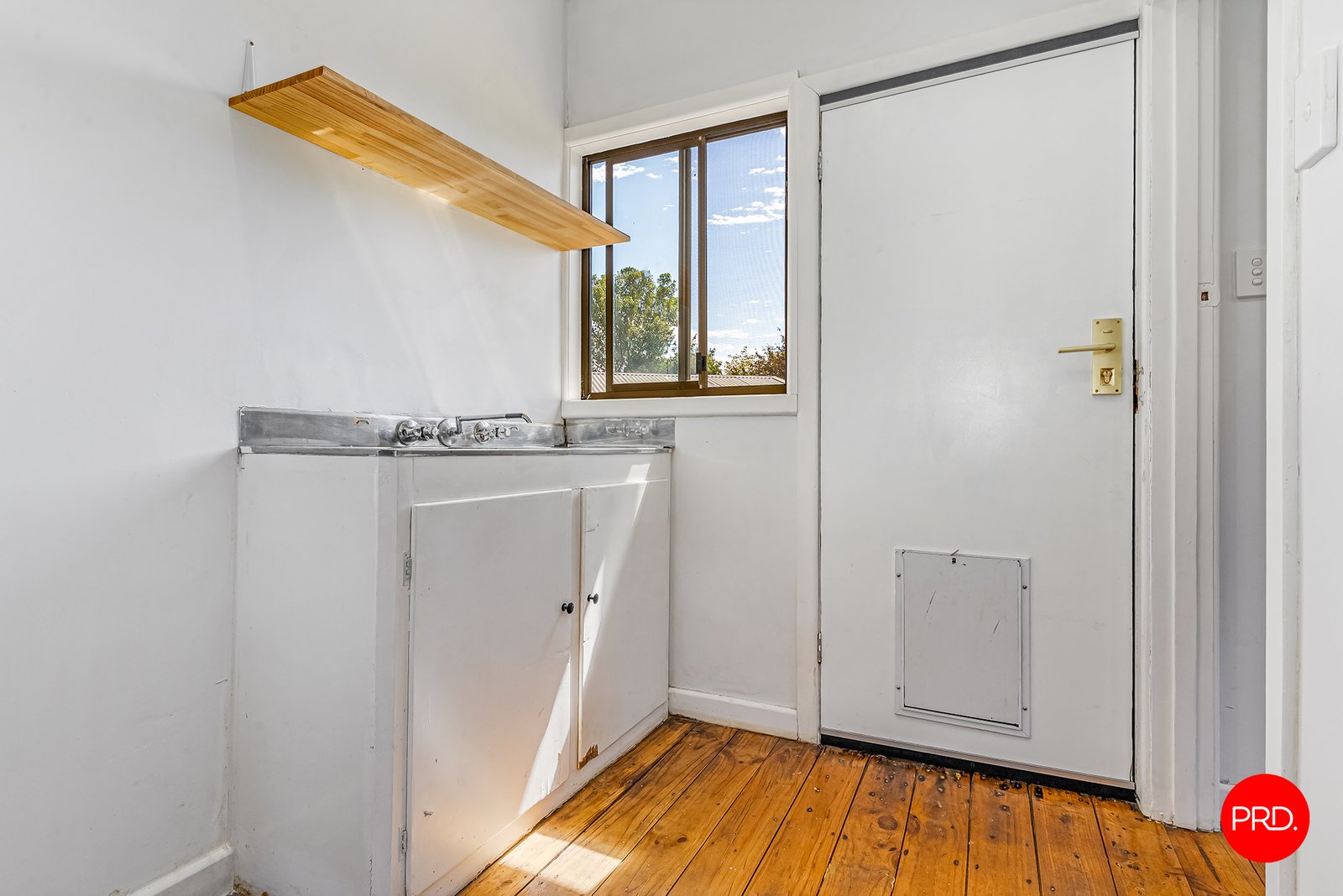 25 Green Street CALIFORNIA GULLY 8