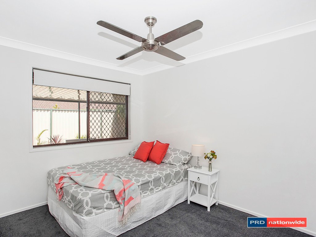 2/5 Greenleaf Close BURLEIGH WATERS 4