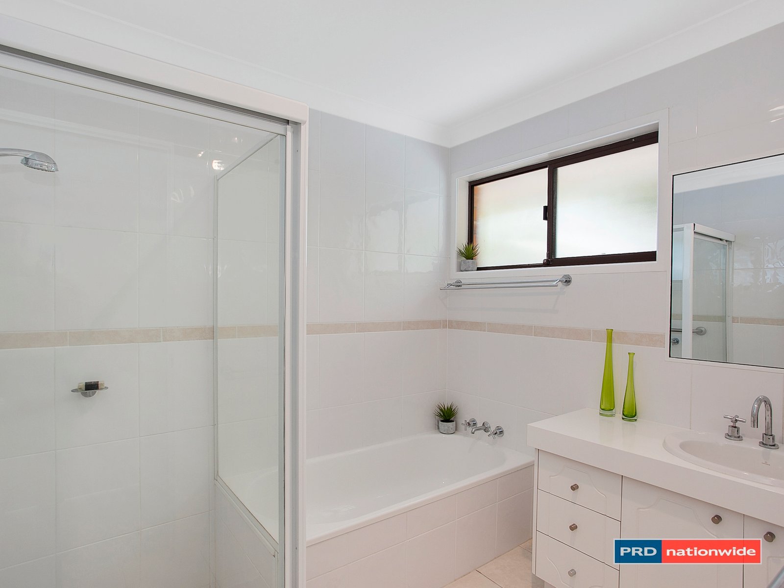 2/5 Greenleaf Close BURLEIGH WATERS 7