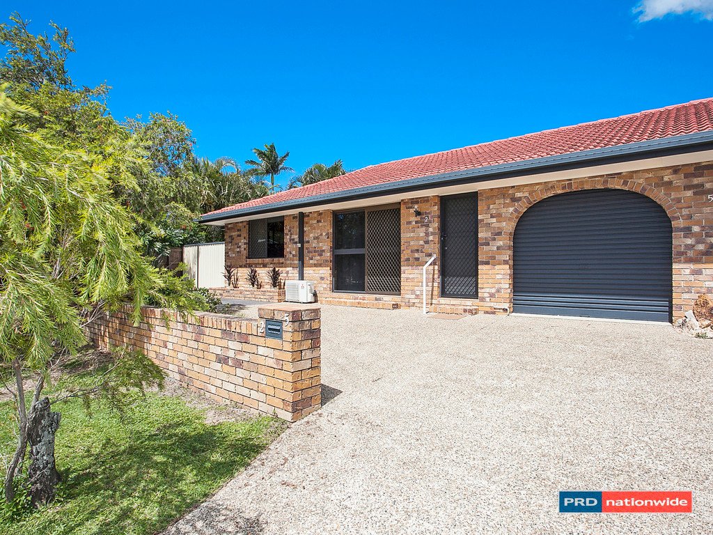 2/5 Greenleaf Close BURLEIGH WATERS 10