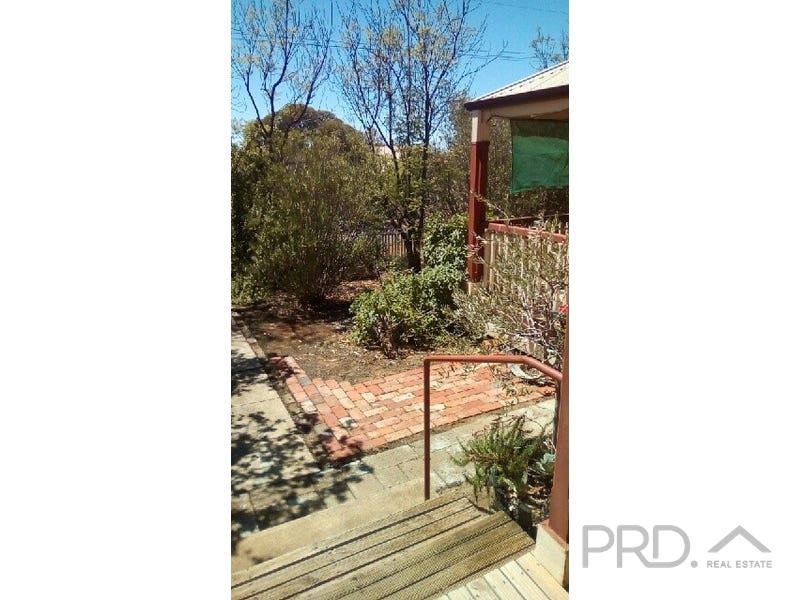 25 Gregory Street OUYEN 8