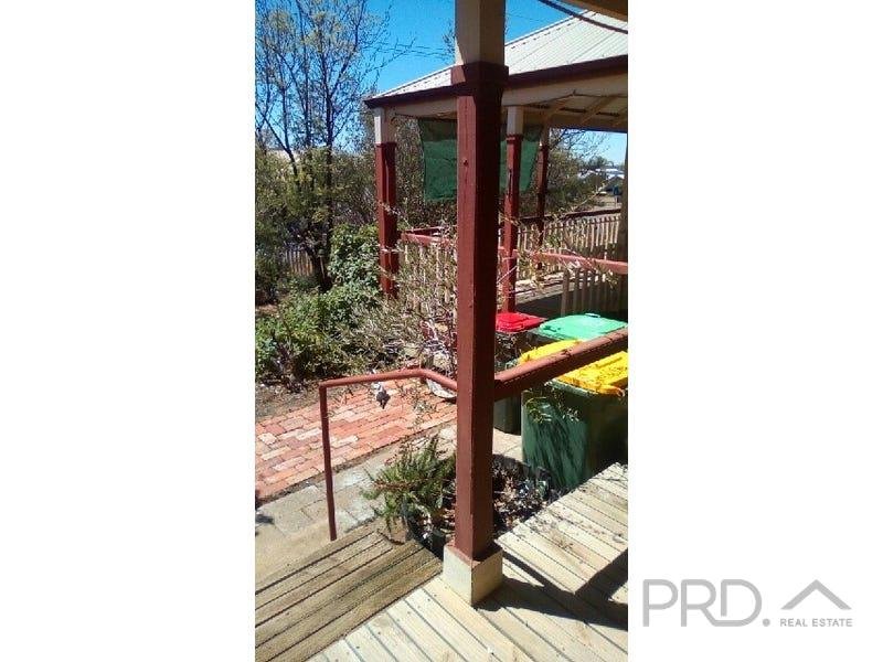 25 Gregory Street OUYEN 7