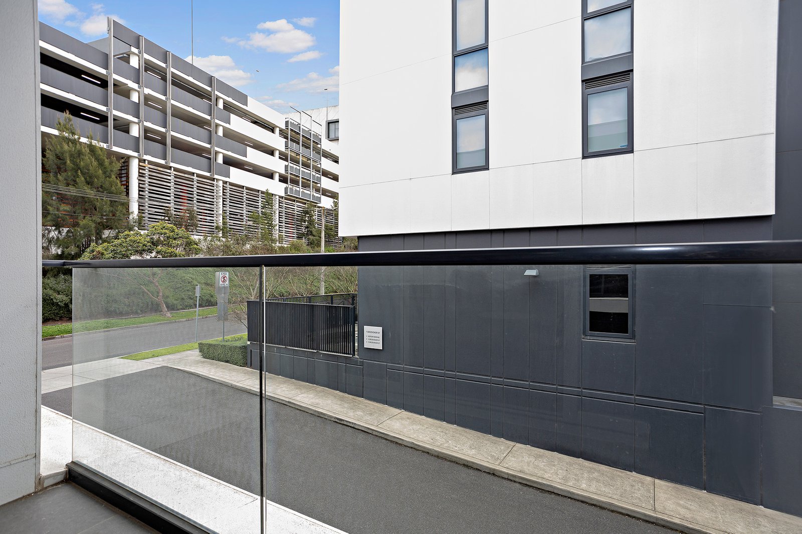 Real Estate and Property in 2/5 Grosvenor Street , Doncaster, VIC