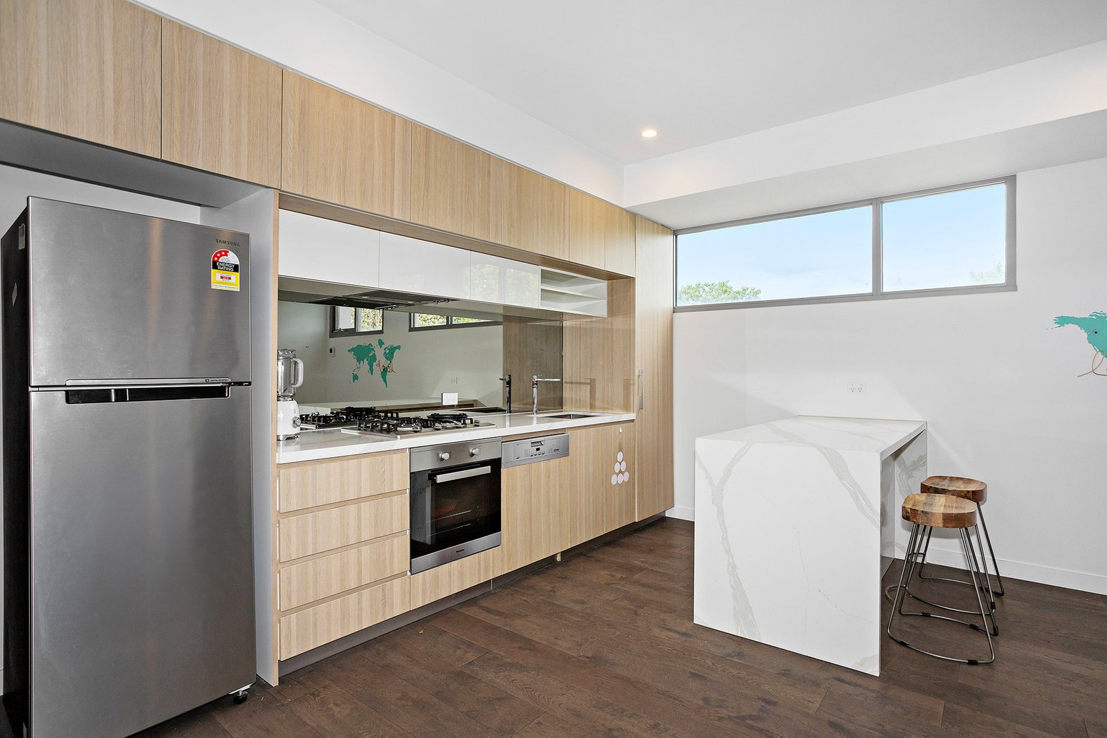 Real Estate and Property in 2/5 Grosvenor Street , Doncaster, VIC