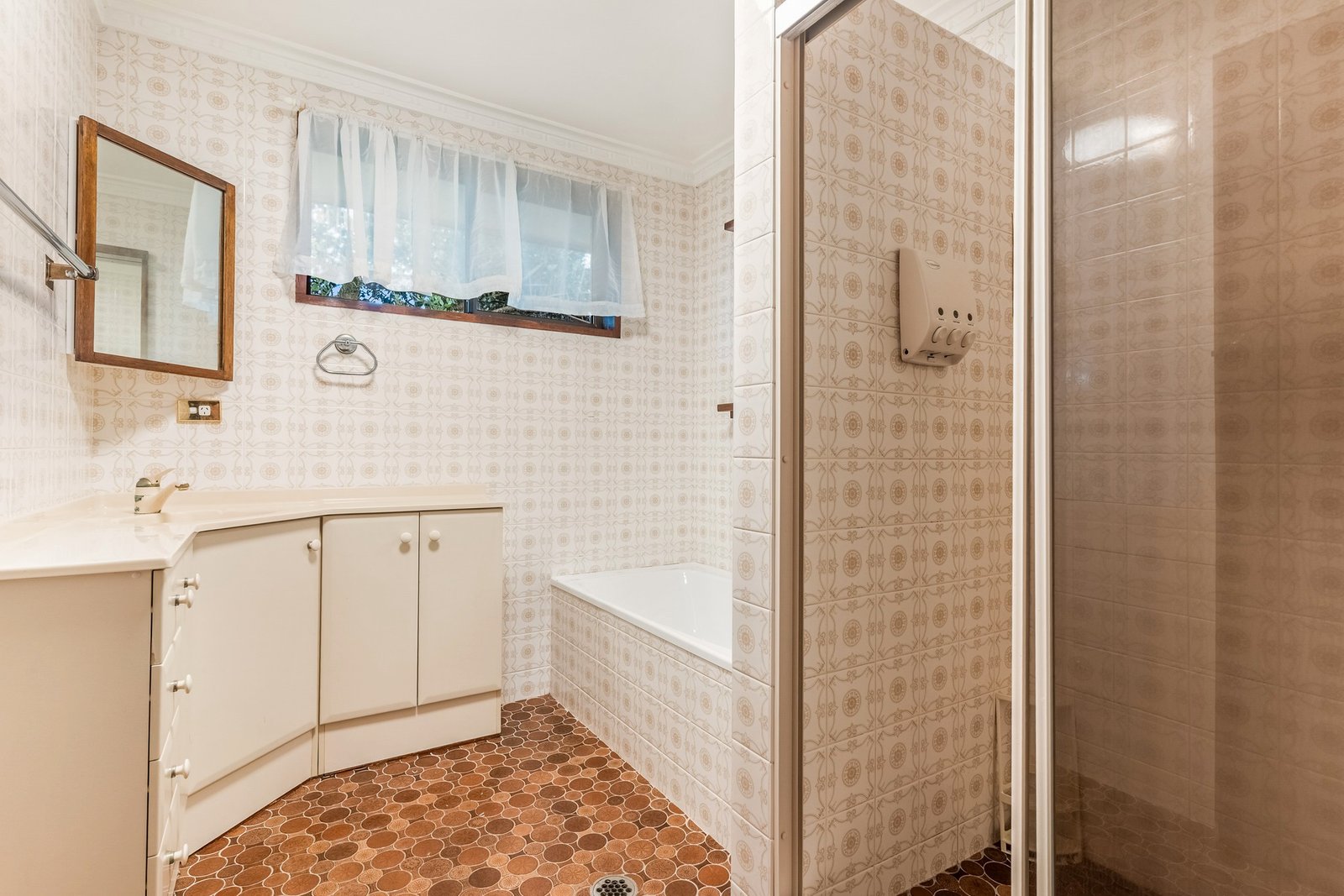 25 Gum Tree Drive GOONELLABAH 15