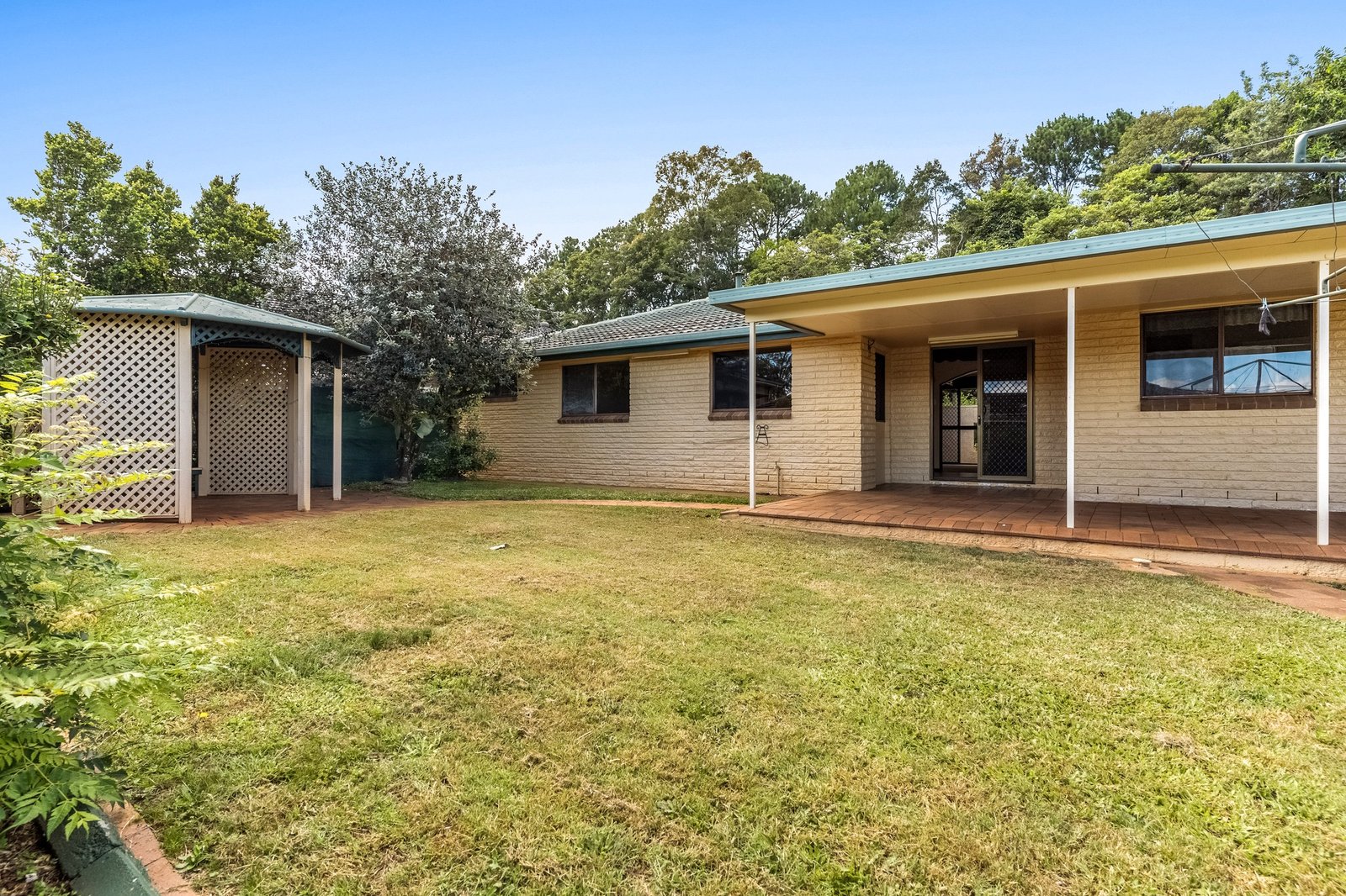 25 Gum Tree Drive GOONELLABAH 17