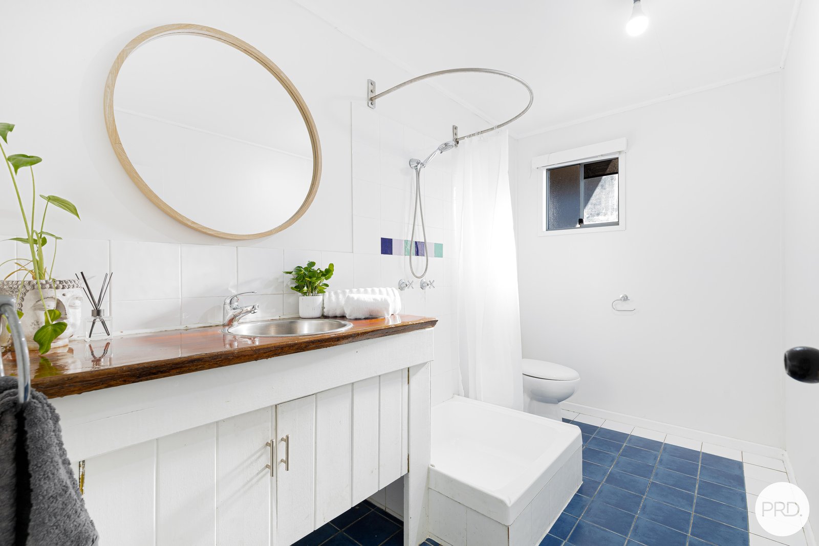 25 Hackett Court CAMPWIN BEACH 17