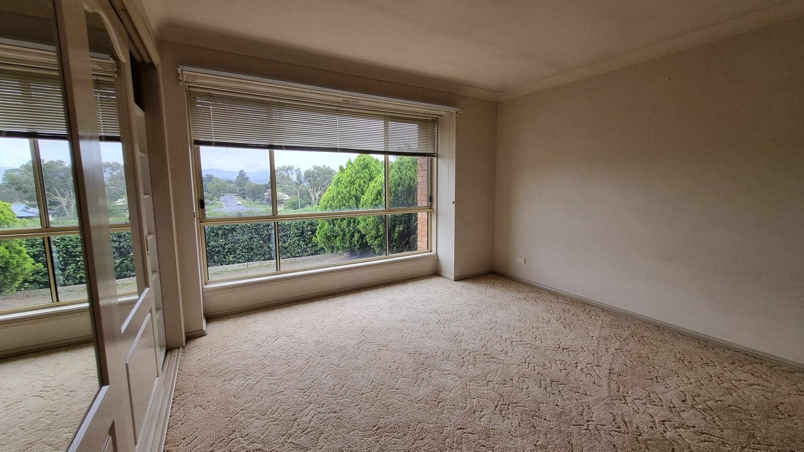 25 Harris Street TUMUT 3