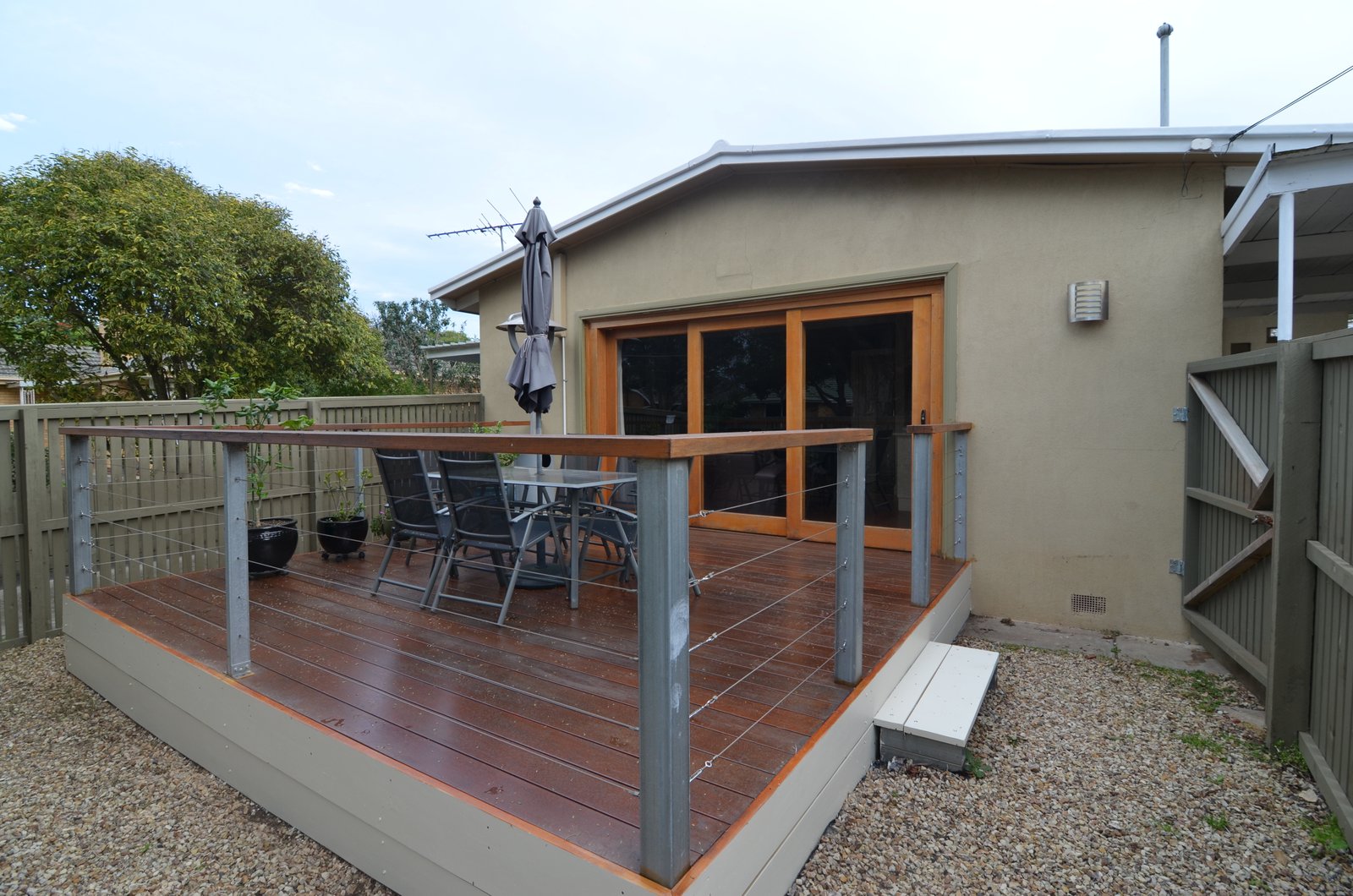 Gallery: 2/5 Harrow Close