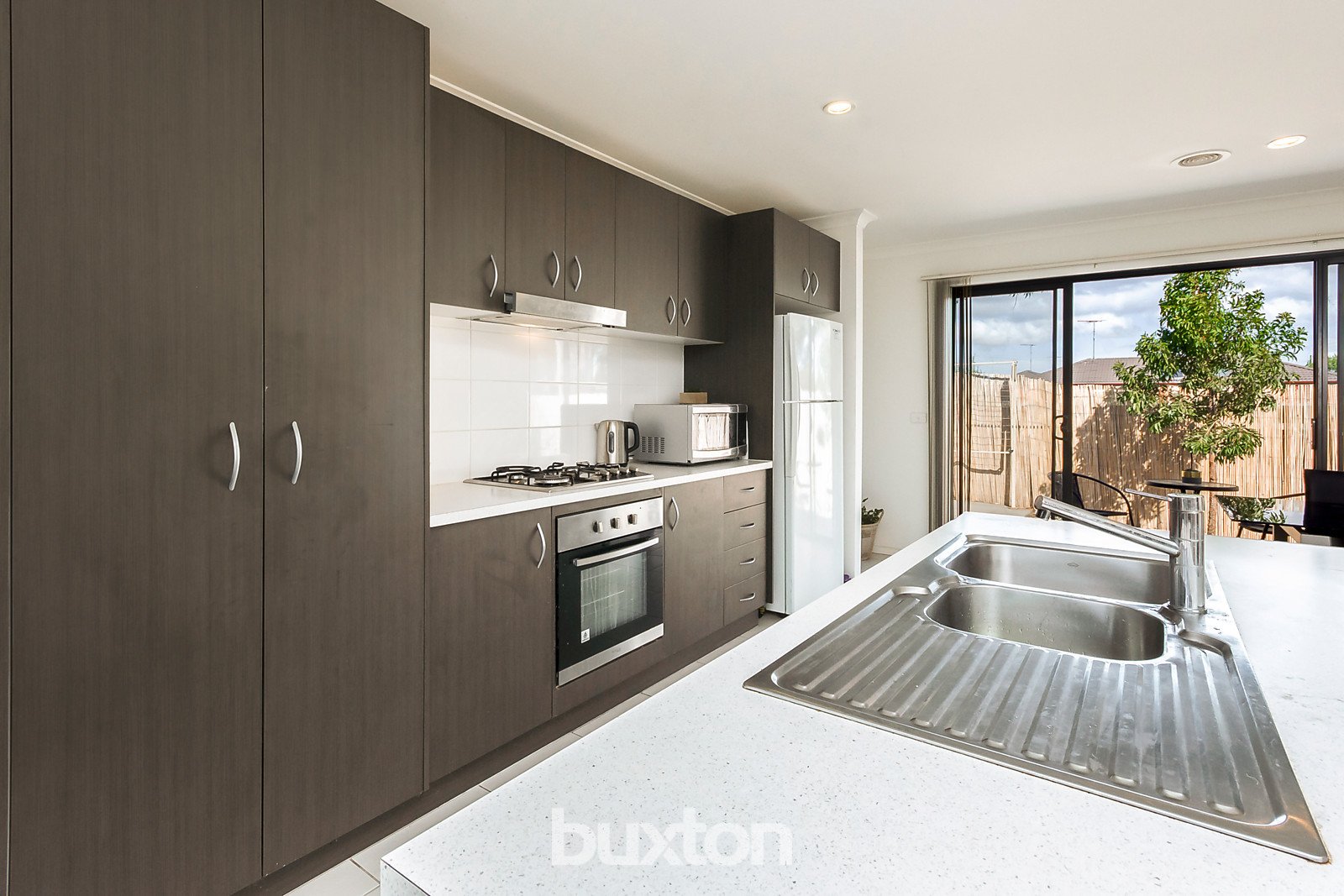 Gallery: 2/5 Haven Court