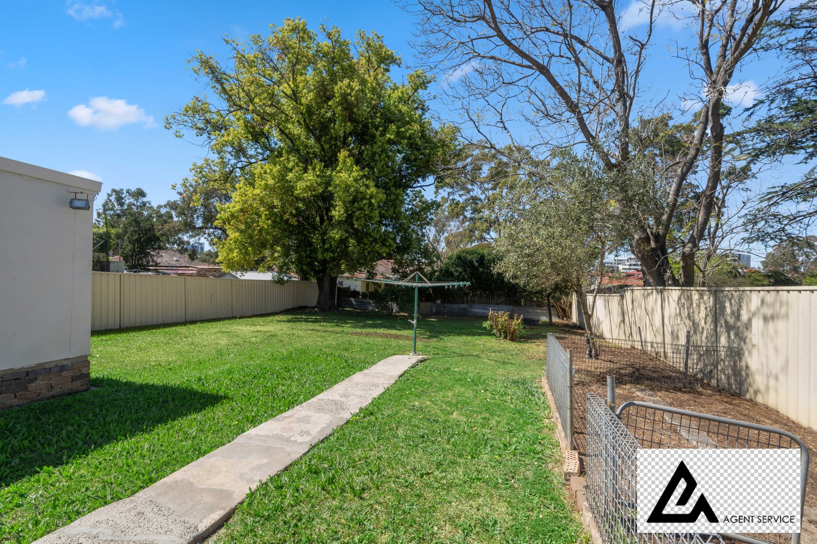 25 Hawkesbury Road WESTMEAD 9
