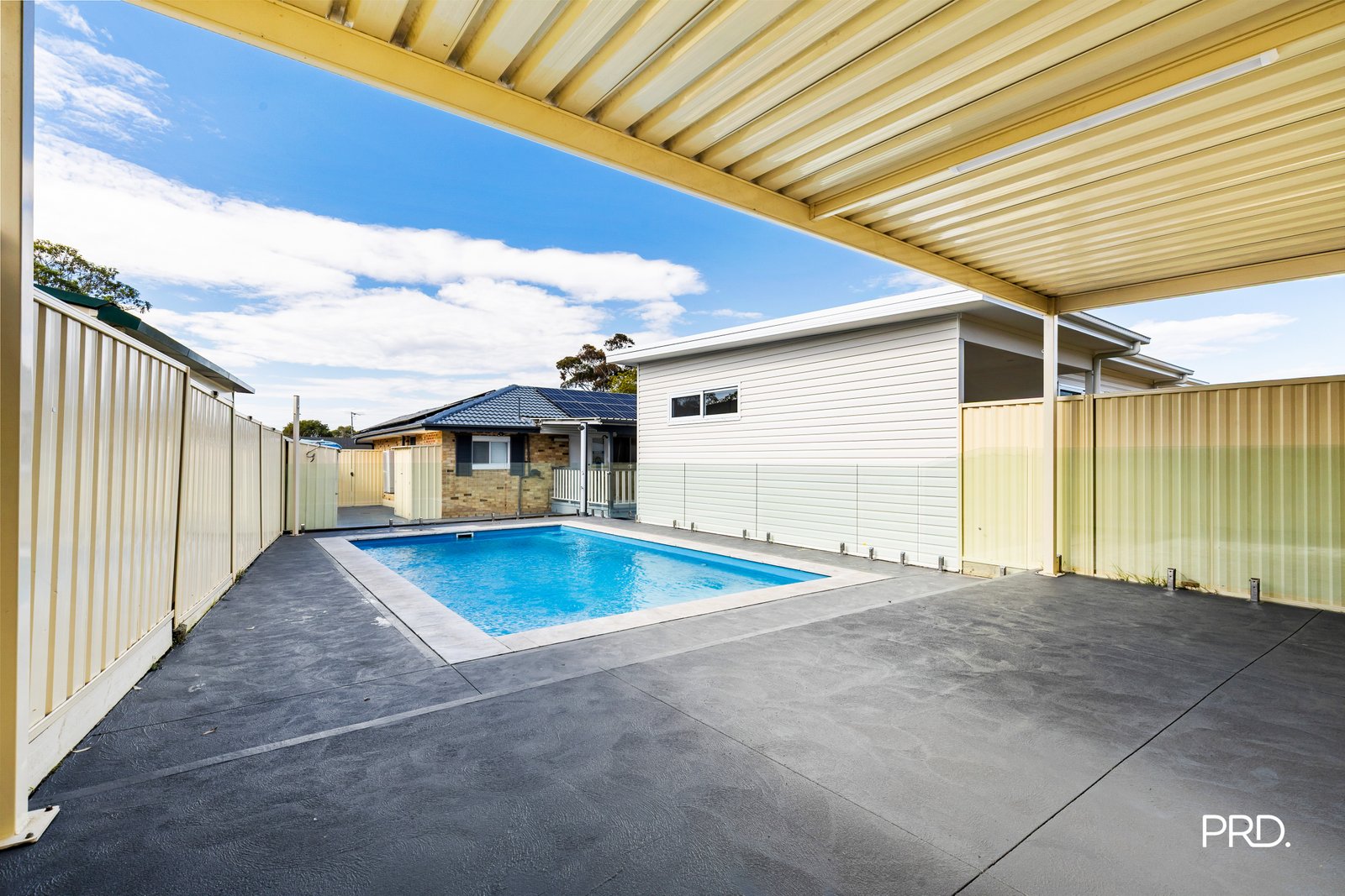 25 Henry Lawson Ave  Werrington County 19