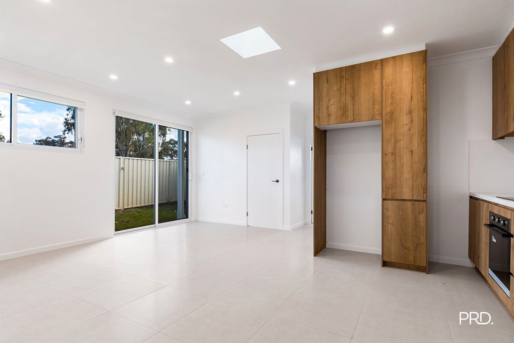 25 Henry Lawson Avenue WERRINGTON COUNTY 9