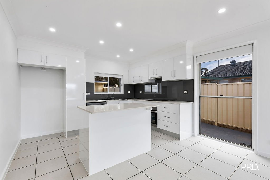 25 Henry Lawson Avenue WERRINGTON COUNTY 30