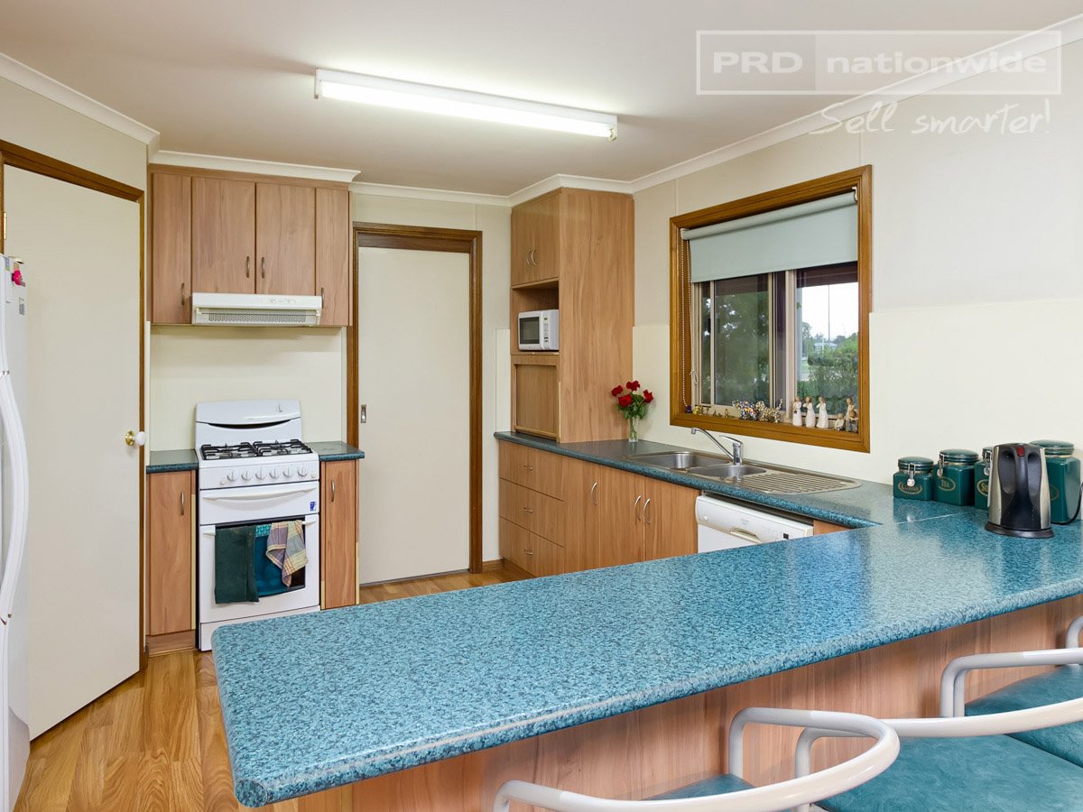25 Henry Street NORTH WAGGA WAGGA 7
