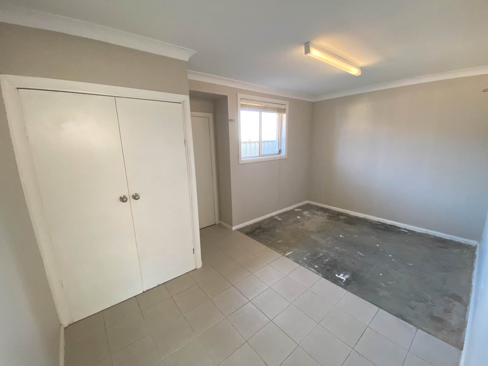25 Higgins Lane TAMWORTH 3