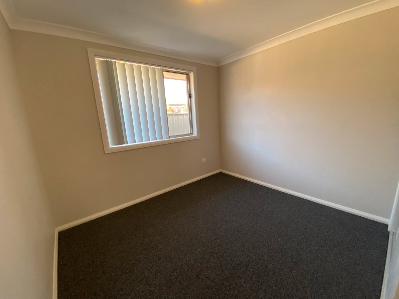 25 Higgins Lane TAMWORTH 4