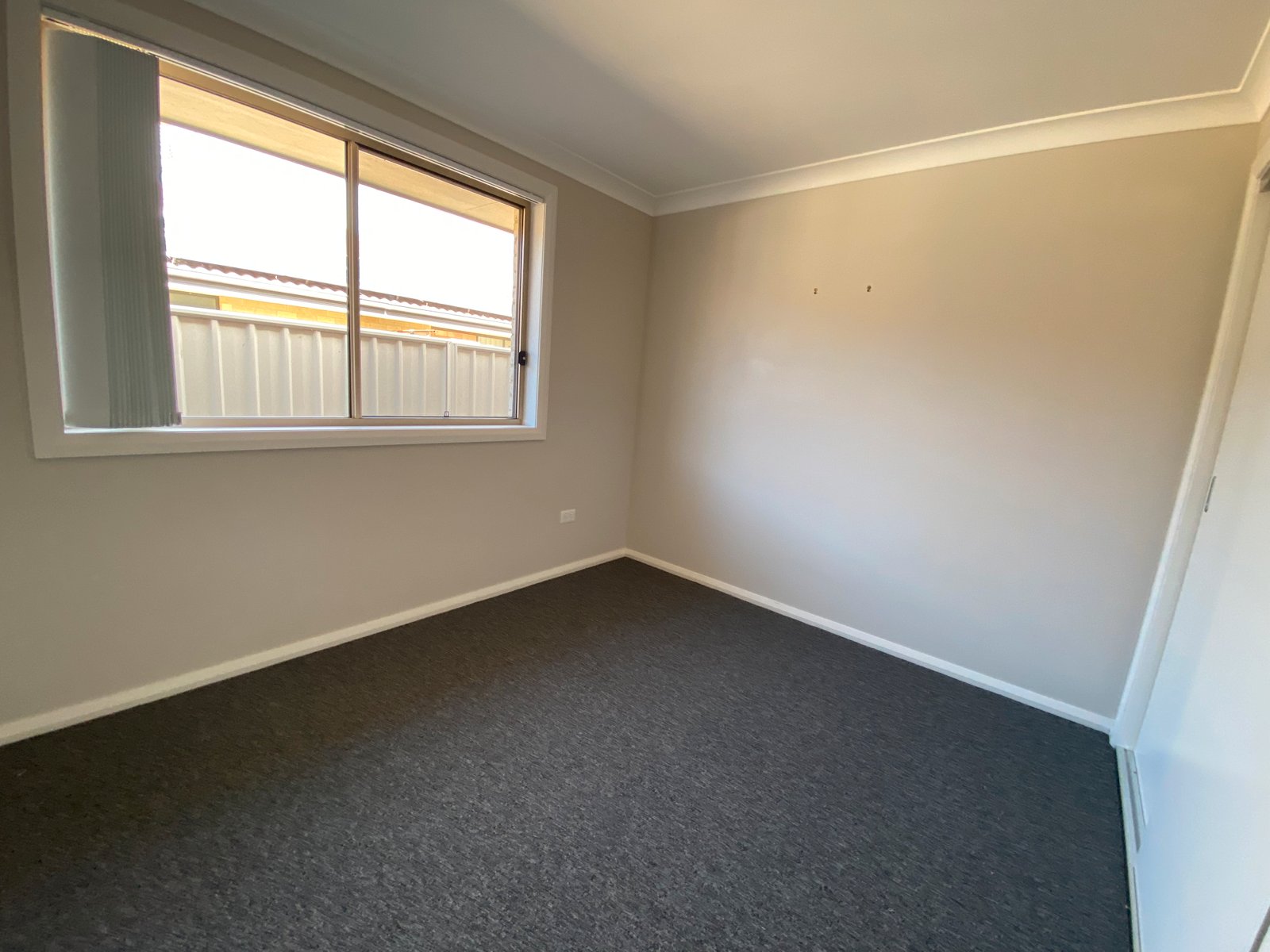 25 Higgins Lane TAMWORTH 9
