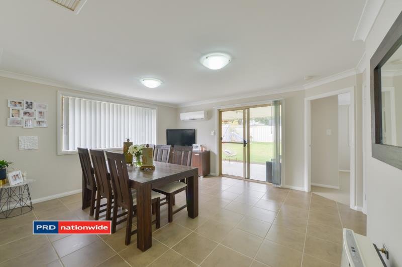 25 Higgins Lane TAMWORTH 3