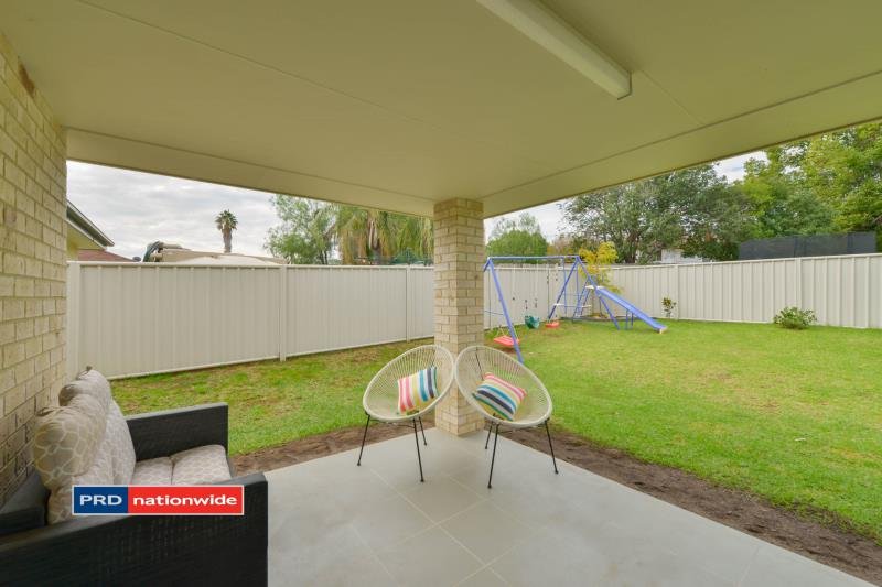 25 Higgins Lane TAMWORTH 7