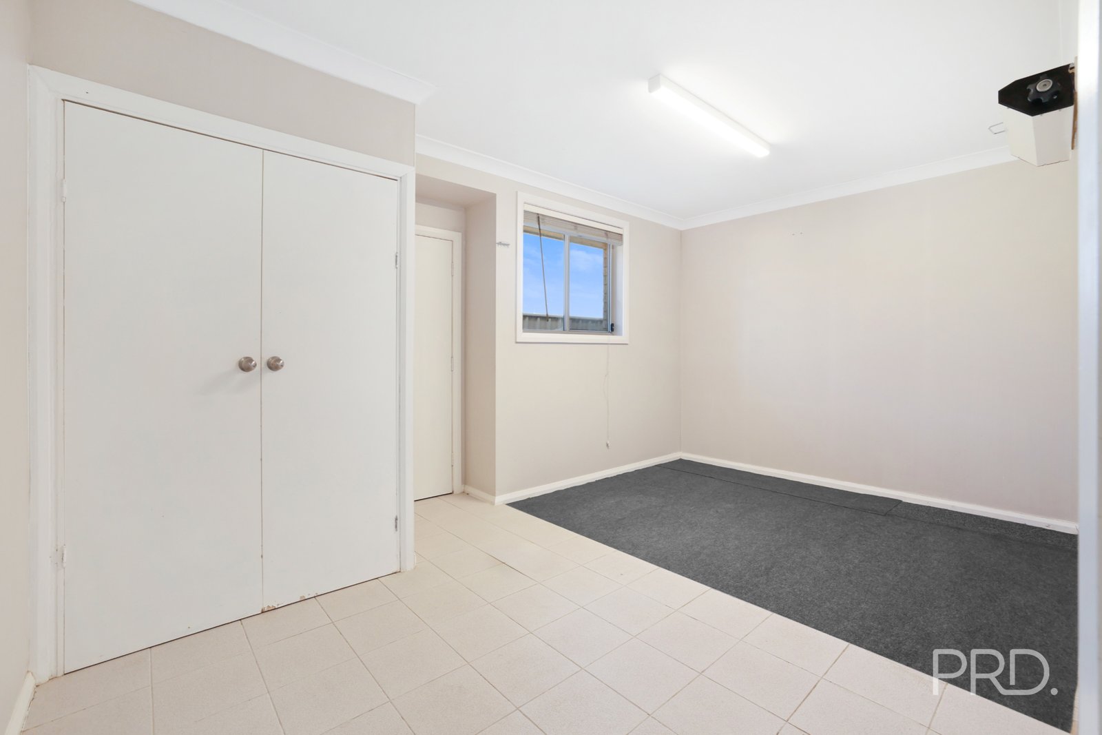 25 Higgins Lane TAMWORTH 7