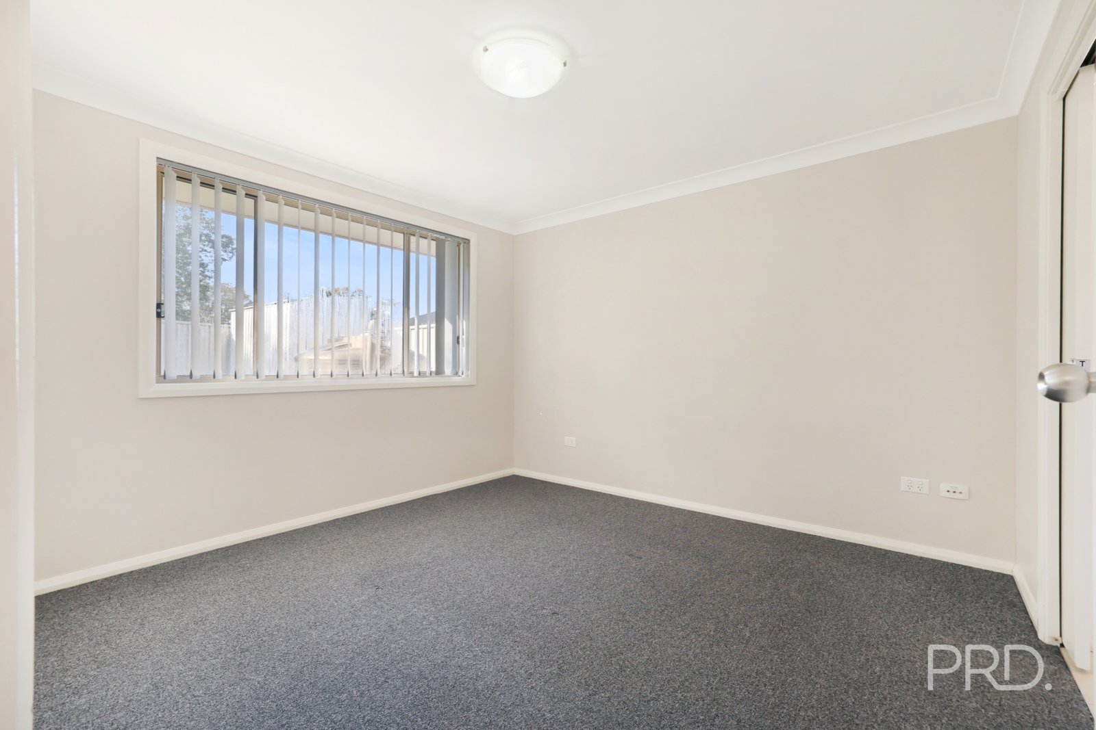 25 Higgins Lane TAMWORTH 10