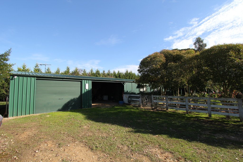 25 Hogan Road BALLAN 9