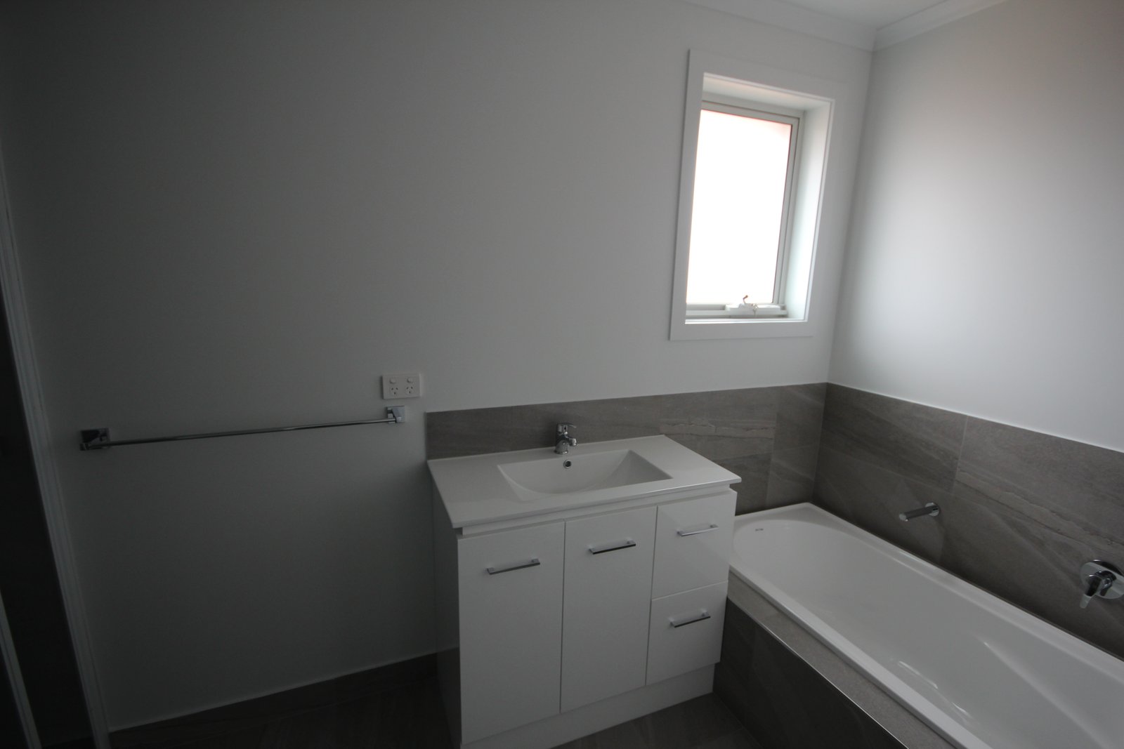 2/5 Hollingsworth Street BRIGHTON 5