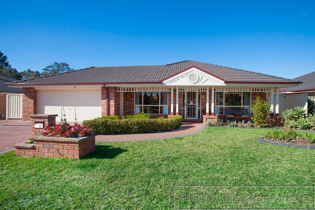 25 Honeyoak Drive ABERGLASSLYN 1