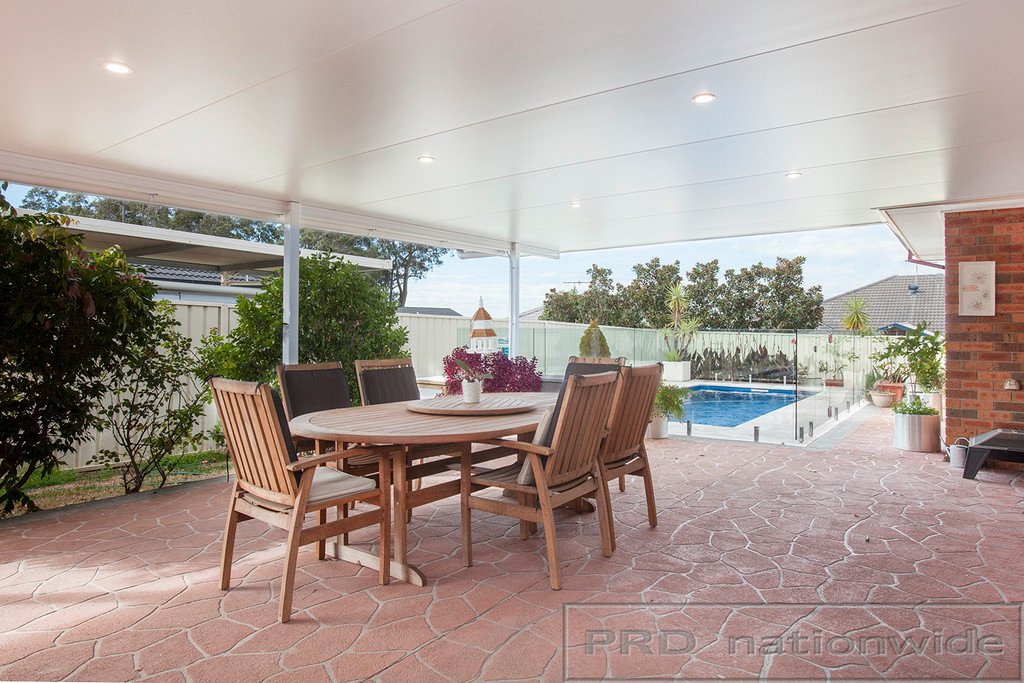 25 Honeyoak Drive ABERGLASSLYN 2
