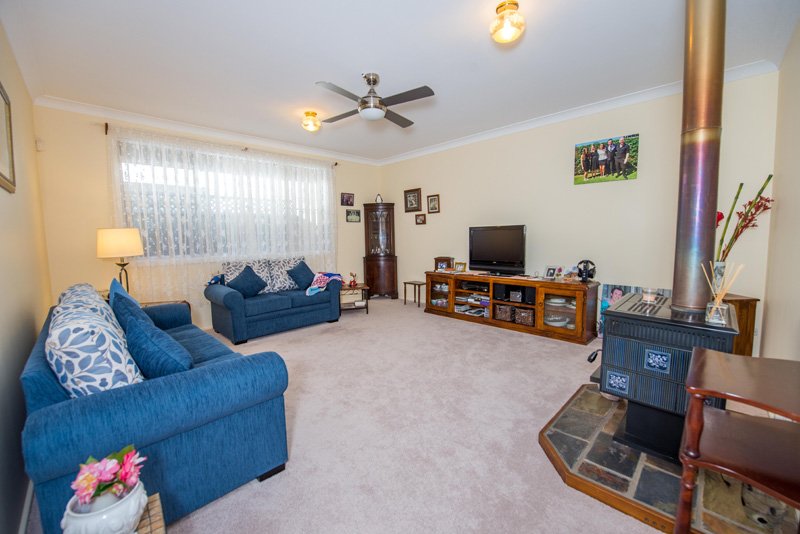 25 Horace Street SHOAL BAY 9
