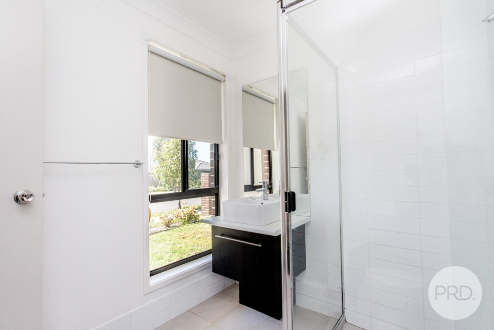 25 Illoura Way JORDAN SPRINGS 16